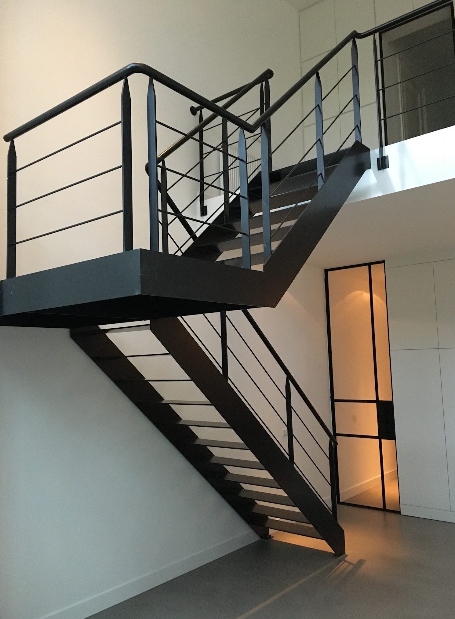 iStairs Solide Black
